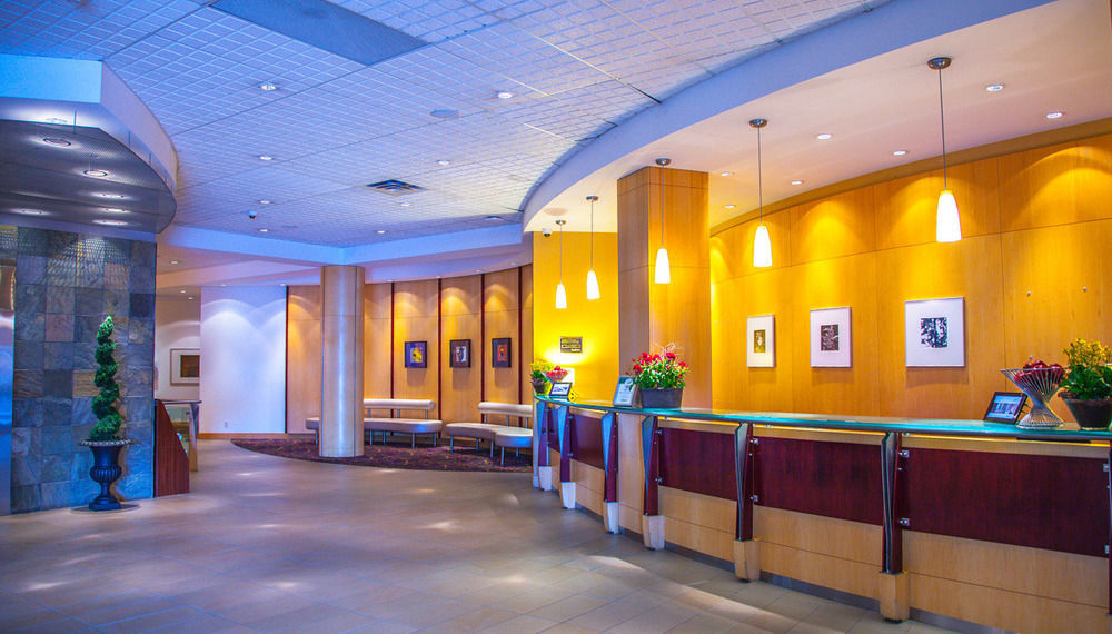 Ihotel & Conference Centre Red Deer Exterior photo